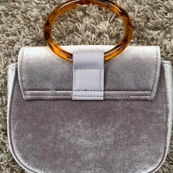 Anthropologie Lilac Gray Velvet Flap Bag with Tortoiseshell Handle - Picture 7 of 9